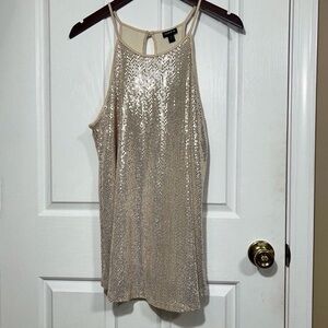 Torrid NWT Gold Sequin Halter Tank Top Cami Size Large/12 Keyhole Party Shimmer